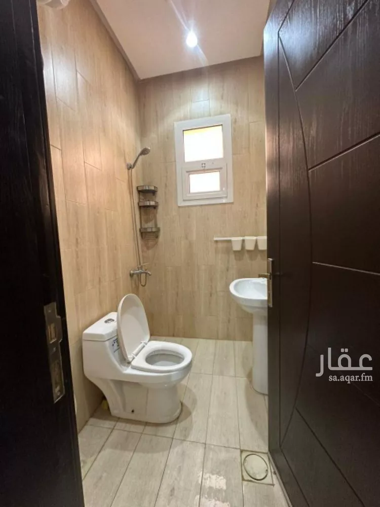 شقة للإيجار في شارع عبدالله بن شهيوين, حي الملقا, مدينة الرياض, منطقة الرياض صورة 3