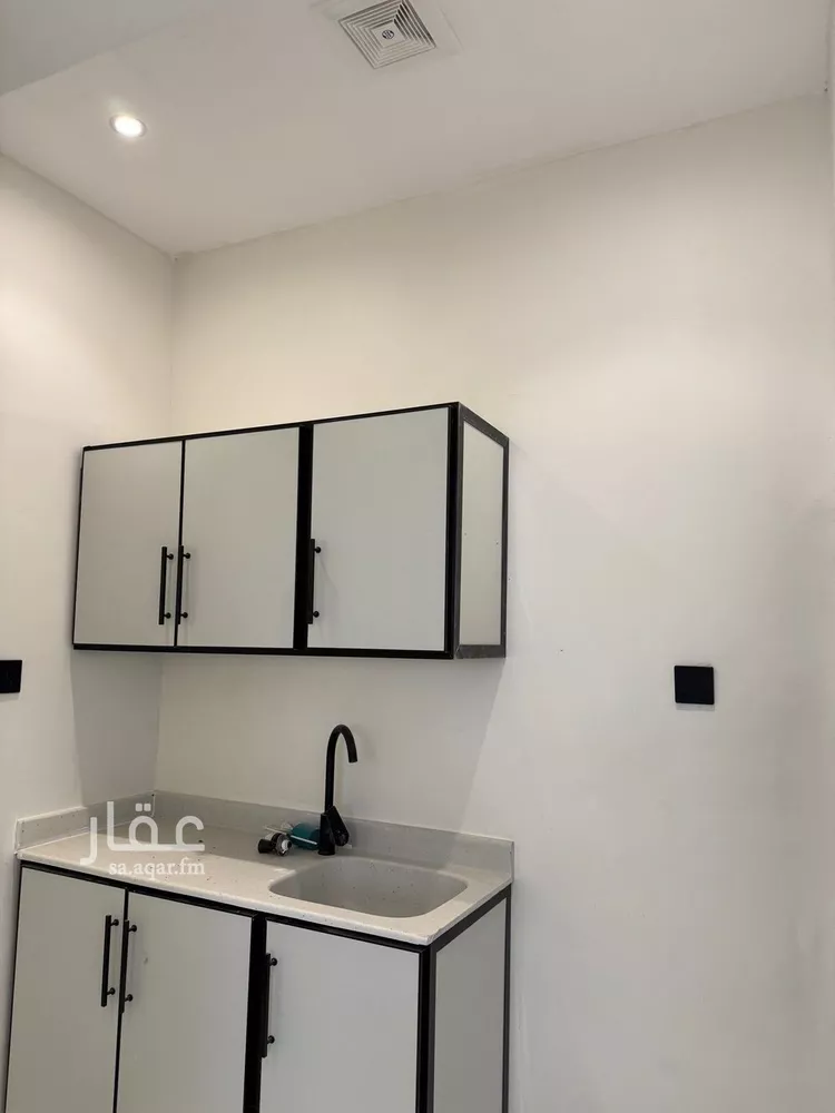 شقة للإيجار في شارع الحيسية, حي العليا, مدينة الرياض, منطقة الرياض