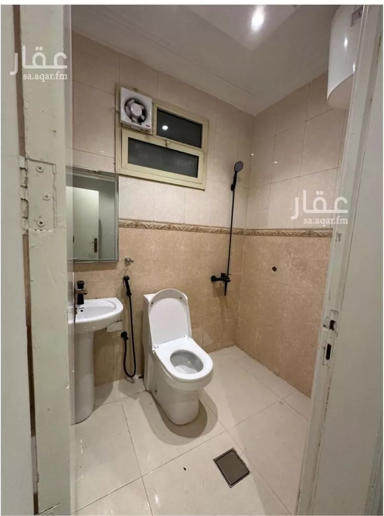 شقة للإيجار في شارع وادي البطحاء, حي الملقا, مدينة الرياض, منطقة الرياض صورة 2