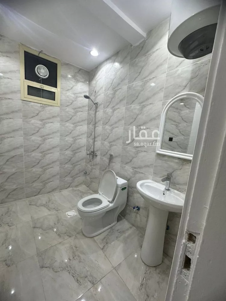 عمارة للإيجار في شارع الامير سلطان ابن عبدالعزيز, حي السليمانية, مدينة الرياض, منطقة الرياض صورة 4