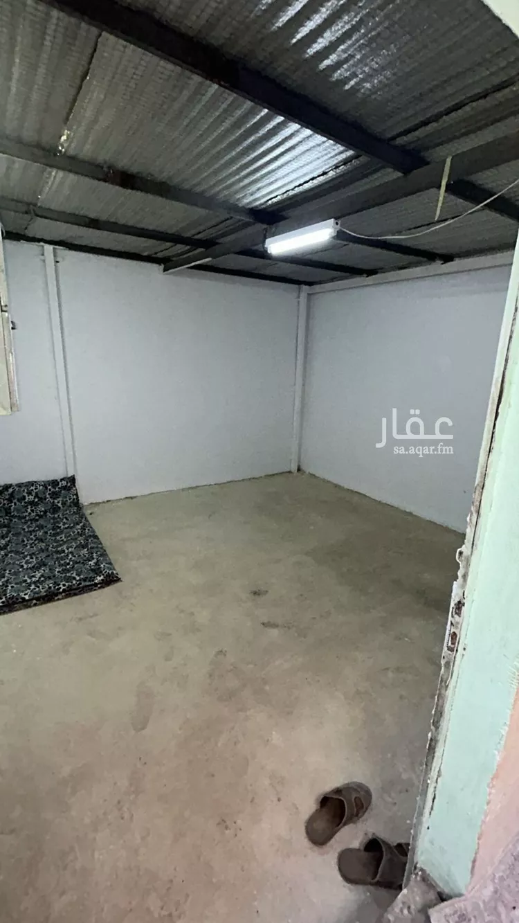 Room for Rent in Riyadh Al Janadriyah