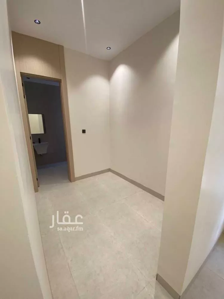 دور للبيع في شارع يحيى بن يحيى القرطبي, حي الرمال, مدينة الرياض, منطقة الرياض 8