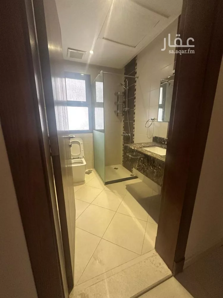 شقة للإيجار في شارع ابن الشهاب, حي البندرية, مدينة الخبر, المنطقة الشرقية 9