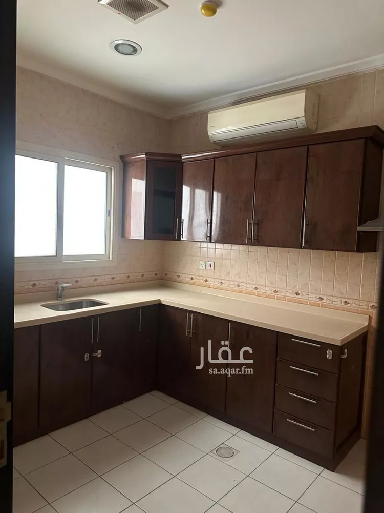 شقة للإيجار في شارع طارق بن زياد, حي قرطبة, مدينة الخبر, المنطقة الشرقية صورة 3