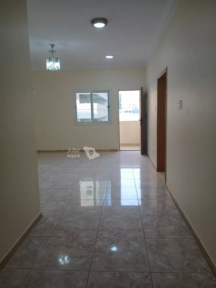 شقة للإيجار في شارع ابن الشهاب, حي البندرية, مدينة الخبر, المنطقة الشرقية 14