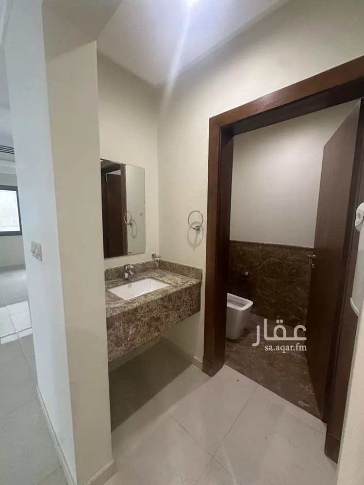 شقة للإيجار في شارع ابن الشهاب, حي البندرية, مدينة الخبر, المنطقة الشرقية 6