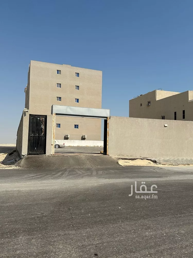 عمارة للبيع في شارع ربيعة بن السكن, حي الكوثر, مدينة الخبر, المنطقة الشرقية صورة 2