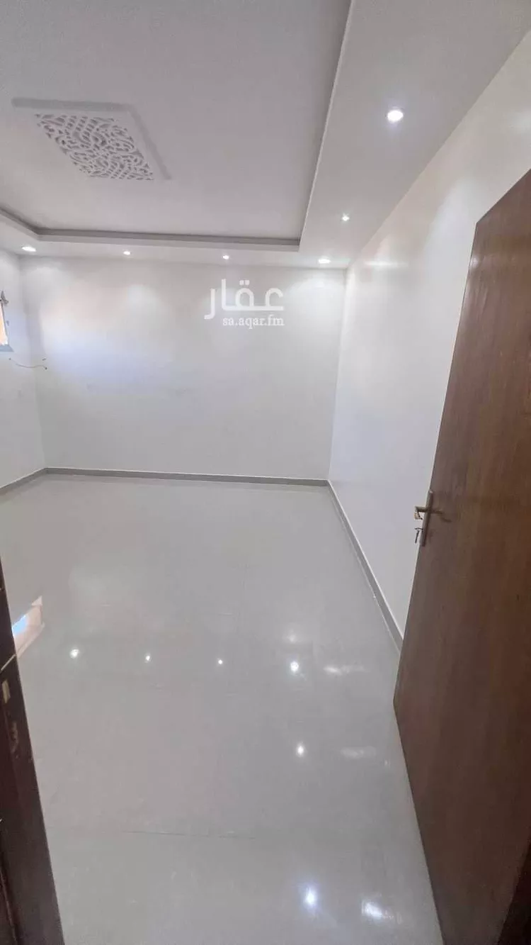 شقة للإيجار في شارع عقرباء 27 ، العيينة ، الدرعية صورة 4