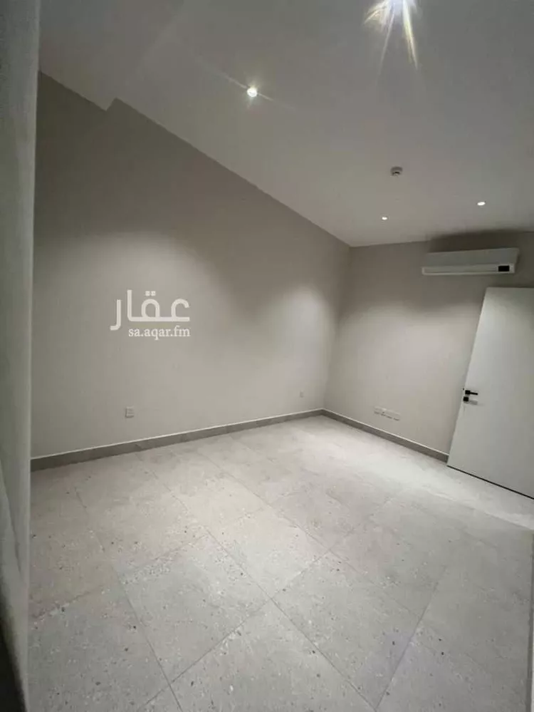 دور للإيجار في شارع ابن عبدالغافر النيسابوري, حي العارض, مدينة الرياض, منطقة الرياض صورة 2