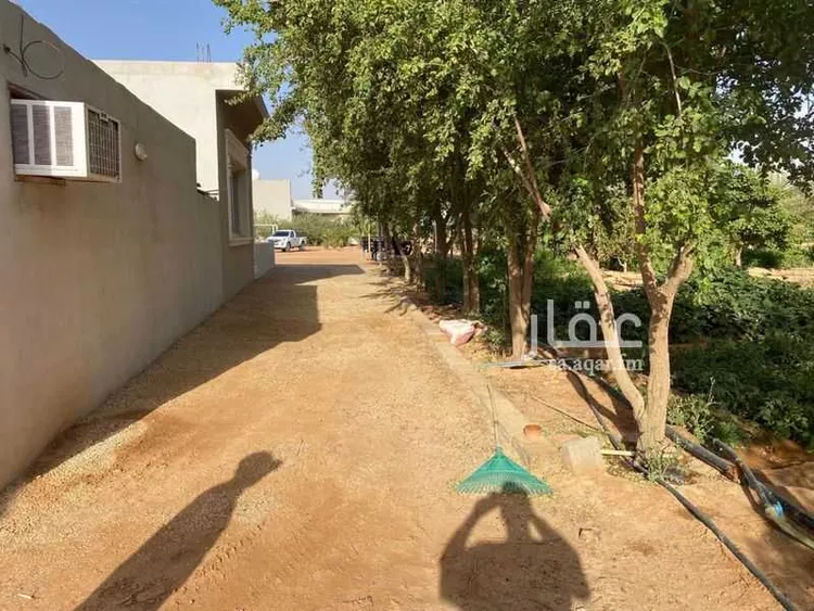 مزرعة للبيع في شارع مكة, حي العليا, مدينة الجلة, منطقة الرياض صورة 3