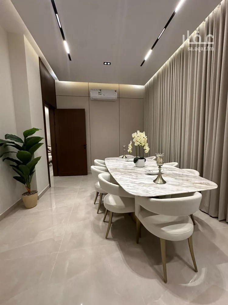 دور للبيع في شارع عبدالله بن أبي البركات, حي عكاظ, مدينة الرياض, منطقة الرياض صورة 3