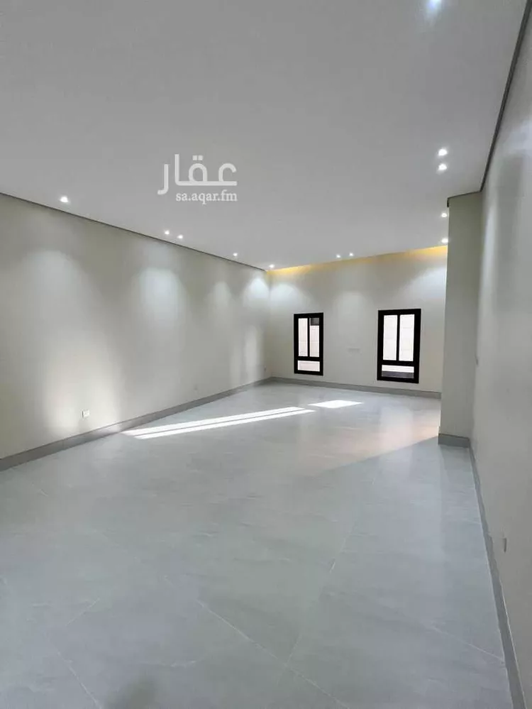 فيلا للبيع في شارع شارع الفيحاء, حي المصيف, مدينة تبوك, منطقة تبوك صورة 3