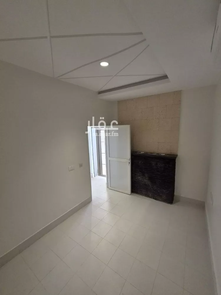 غرفة للإيجار في شارع رقم 328, حي الياسمين, مدينة الرياض, منطقة الرياض صورة 3