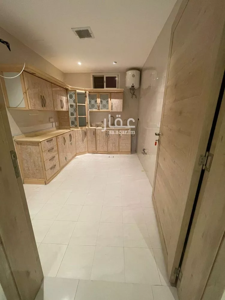 شقة للإيجار في شارع الحويطة, حي الملقا, مدينة الرياض, منطقة الرياض صورة 4
