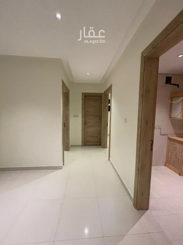 شقة للإيجار في شارع الحويطة, حي الملقا, مدينة الرياض, منطقة الرياض