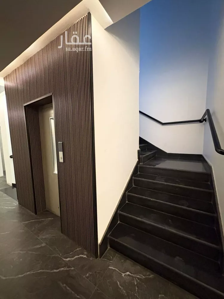 شقة للإيجار في شارع طريق الملك فهد الفرعي, حي العقيق, مدينة الرياض, منطقة الرياض صورة 4