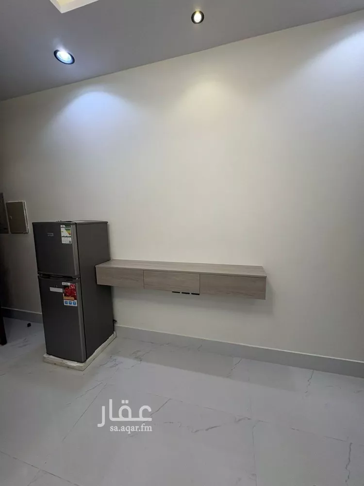 شقة للإيجار في شارع السابع عشر, حي الخبر الجنوبية, مدينة الخبر, المنطقة الشرقية صورة 4