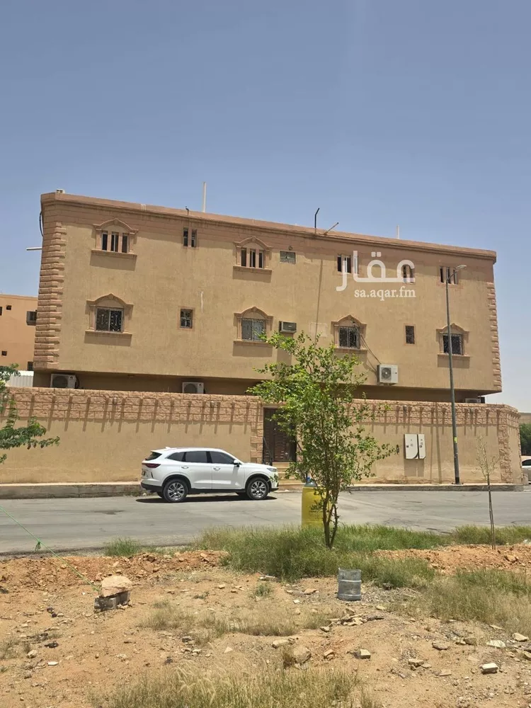 فيلا للبيع في شارع الصفيف, حي العريجاء الغربي, مدينة الرياض, منطقة الرياض صورة 3