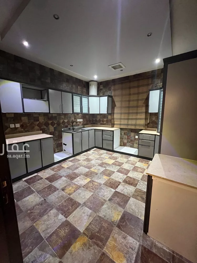 دور للإيجار في شارع عبدالوهاب الوريث, حي المروج, مدينة الرياض, منطقة الرياض صورة 4