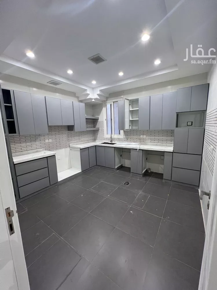 شقة للإيجار في شارع عمر بن عمرو بن إياس, حي النرجس, مدينة الرياض, منطقة الرياض صورة 2