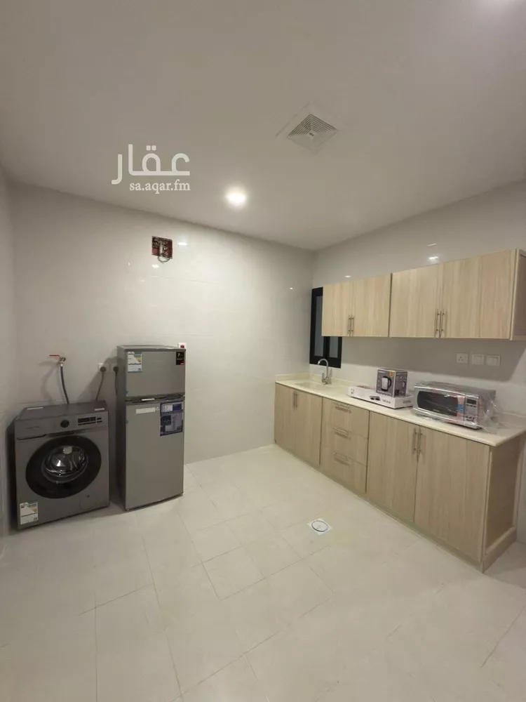 شقة للإيجار في شارع عنيزة, حي الثقبة, مدينة الخبر, المنطقة الشرقية صورة 4