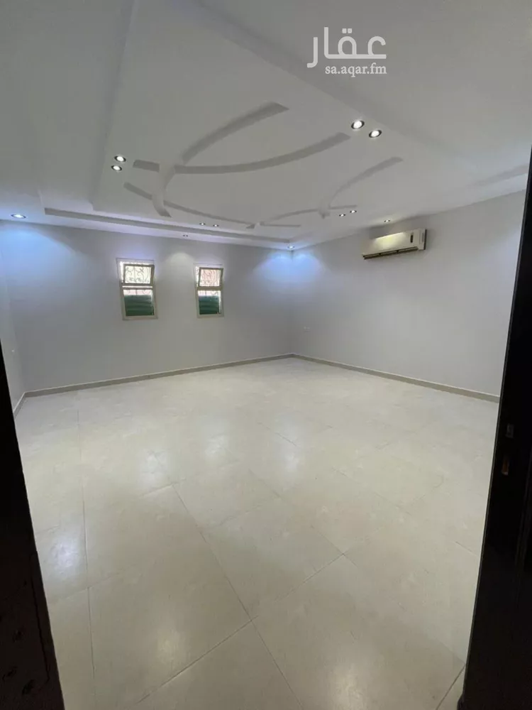 شقة للإيجار في شارع رقم 94, حي ظهرة لبن, مدينة الرياض, منطقة الرياض صورة 3