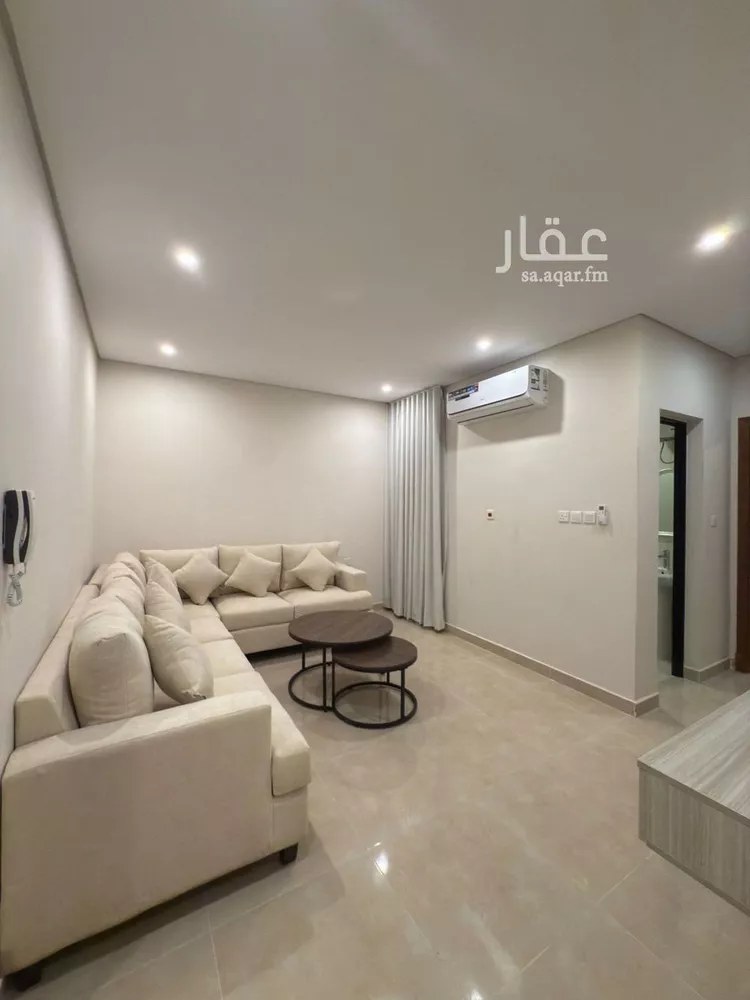 شقة للإيجار في شارع عنيزة, حي الثقبة, مدينة الخبر, المنطقة الشرقية صورة 2