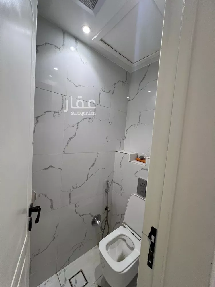 شقة للإيجار في شارع الجميل ابن حاتم, حي ظهرة لبن, مدينة الرياض, منطقة الرياض صورة 5