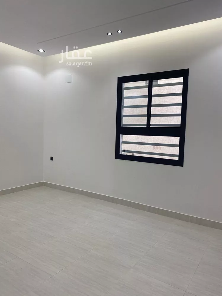 شقة للبيع في شارع عمرو بن الجموح, حي البديع, مدينة ابها, منطقة عسير صورة 3