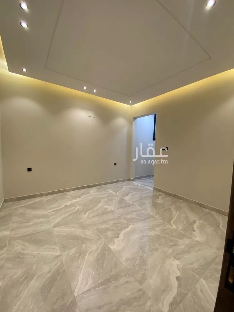 شقة للبيع في شارع عمرو بن الجموح, حي البديع, مدينة ابها, منطقة عسير صورة 2
