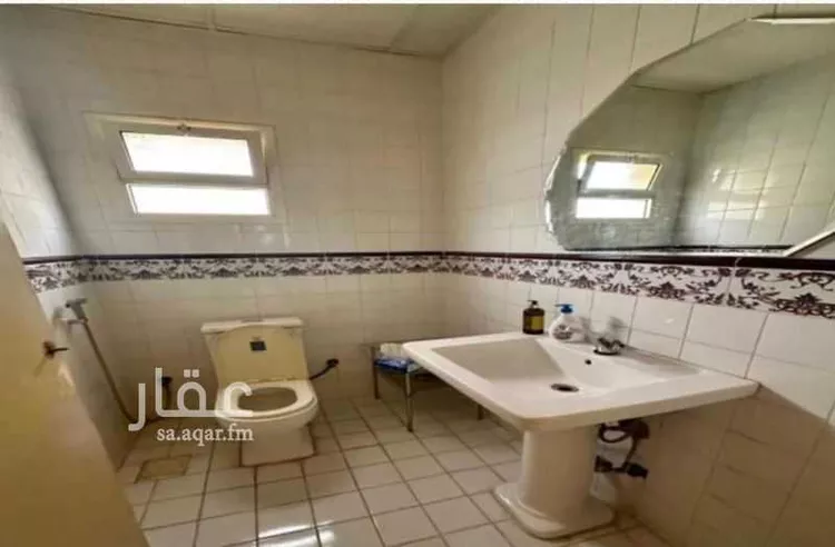 فيلا للبيع في شارع السرح, حي إشبيلية, مدينة الرياض, منطقة الرياض 10