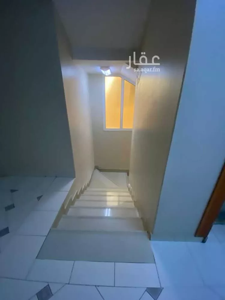 Building for Sale in Riyadh Al Yasmin 16