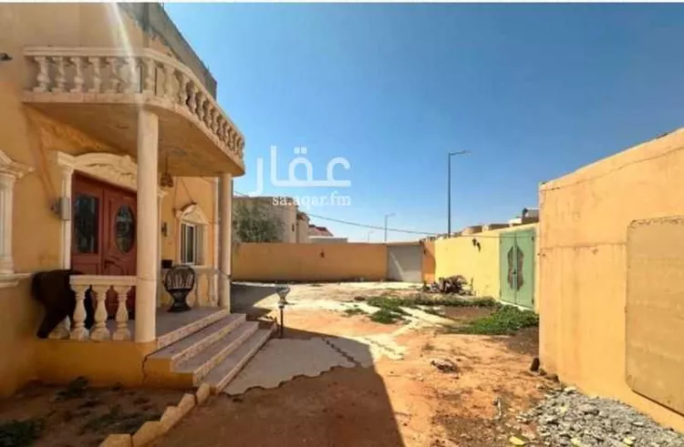 فيلا للبيع في شارع السرح, حي إشبيلية, مدينة الرياض, منطقة الرياض 15