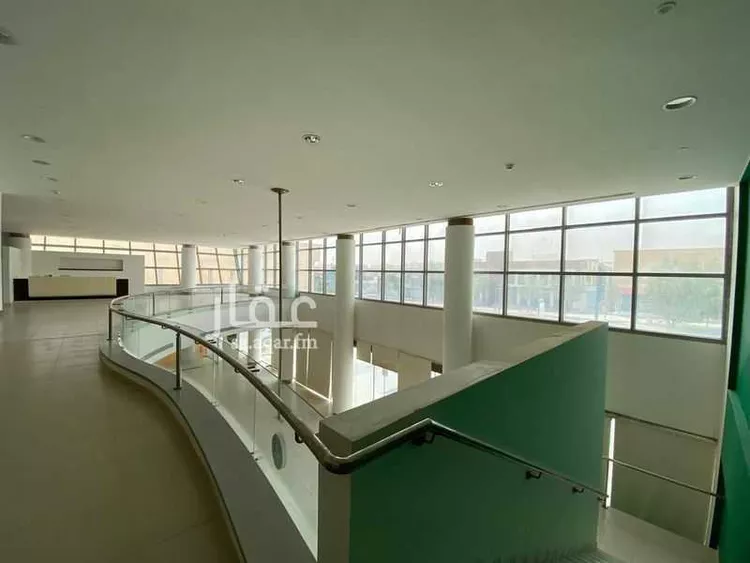 عمارة للإيجار في شارع الامير سلطان ابن عبدالعزيز, حي السليمانية, مدينة الرياض, منطقة الرياض صورة 5