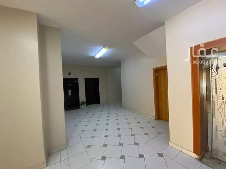 Building for Sale in Riyadh Al Yasmin 7