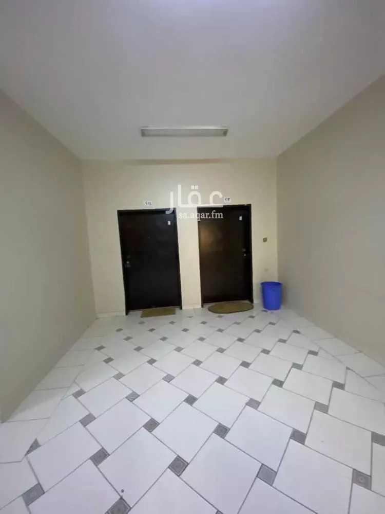 Building for Sale in Riyadh Al Yasmin 10