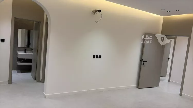 شقة للبيع في شارع الحصين ابن الحارث القرشي, حي العزيزية, مدينة المدينة المنورة, منطقة المدينة المنورة صورة 5
