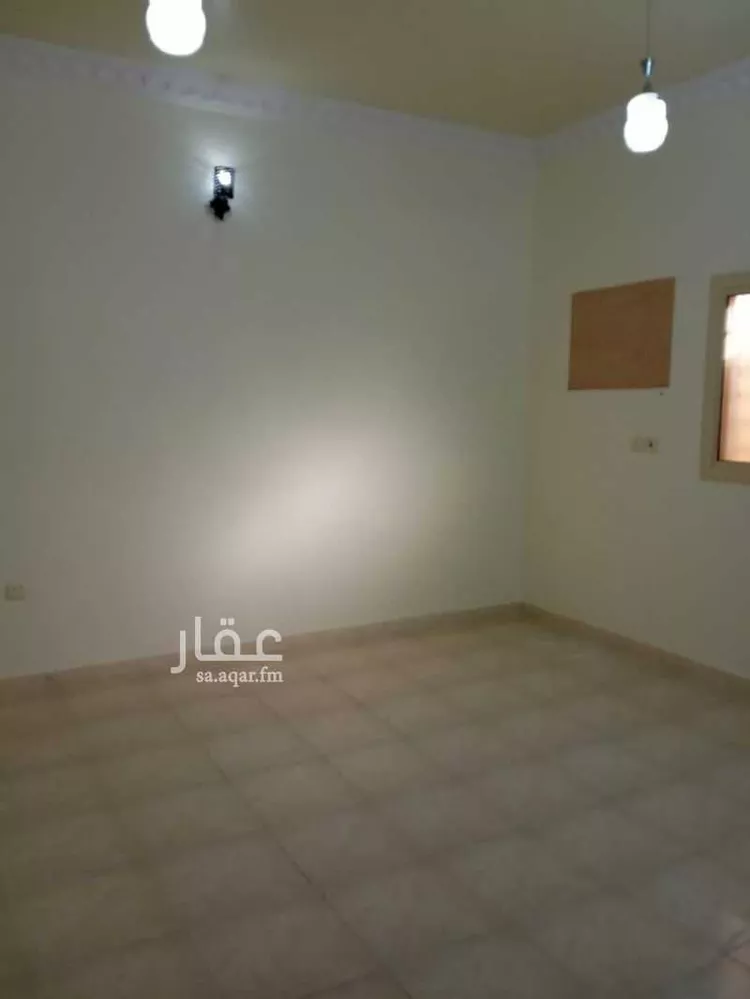 شقة للإيجار في شارع حبيب العنزي ، حي الصفا ، الباحة ، منطقة الباحة صورة 5