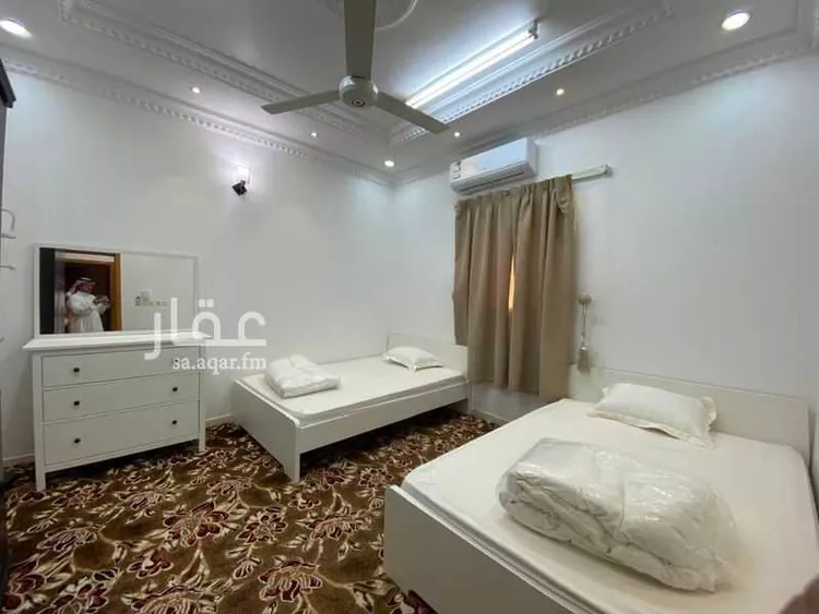 شقة للإيجار في شارع حبيب العنزي ، حي الصفا ، الباحة ، منطقة الباحة