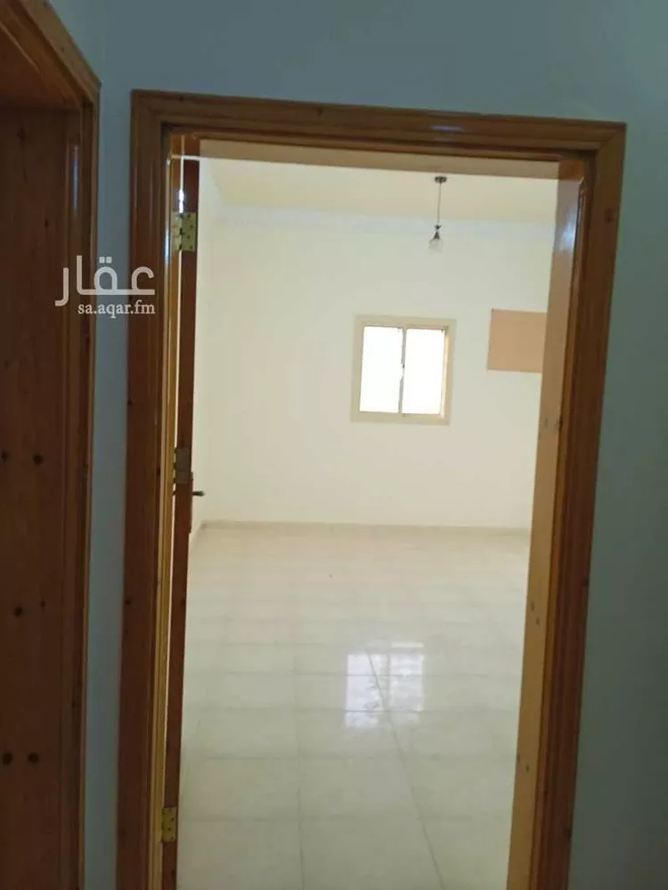 شقة للإيجار في شارع حبيب العنزي ، حي الصفا ، الباحة ، منطقة الباحة