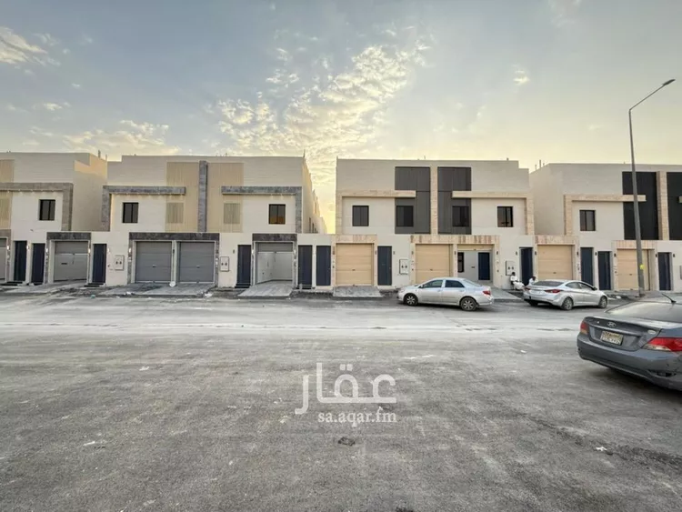 دور للبيع في شارع الجديعان, حي عكاظ, مدينة الرياض, منطقة الرياض صورة 4