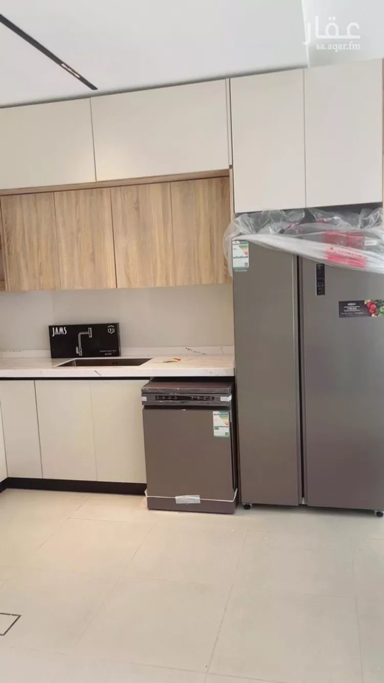 شقة للإيجار في شارع الخفجي, حي الحمراء, مدينة الخبر, المنطقة الشرقية صورة 2