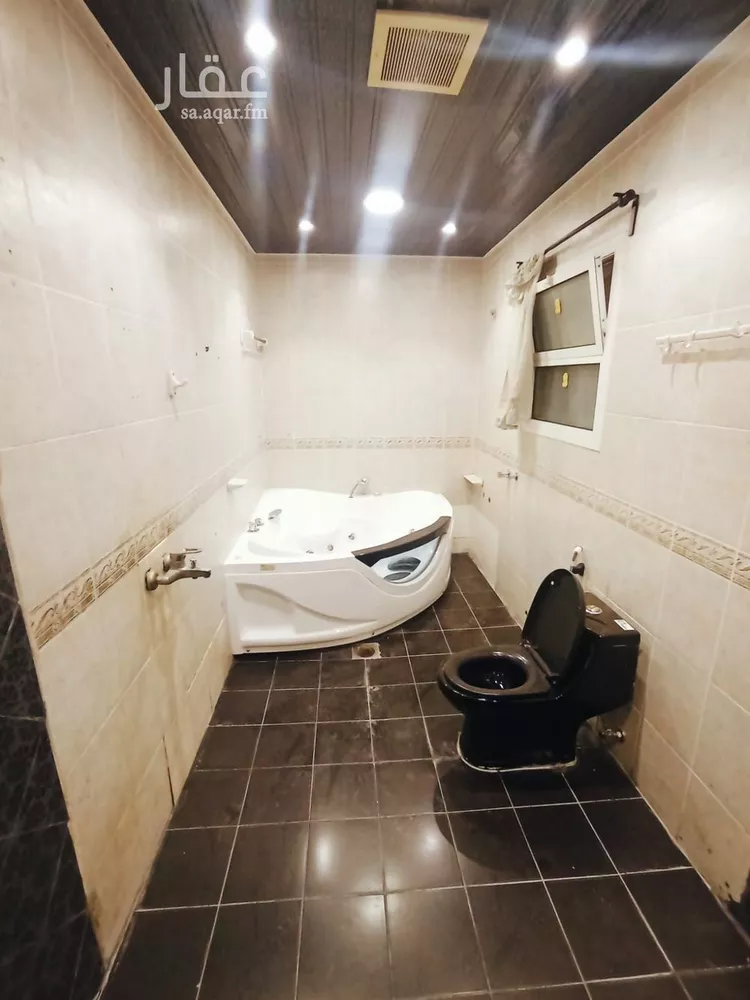 فيلا للبيع في شارع 8هـ, حي الشاطئ الشرقي, مدينة الدمام, المنطقة الشرقية صورة 2