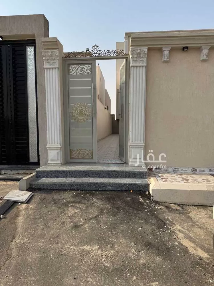 شقة للإيجار في شارع 7044937, حي الصقور, مدينة الاحساء, المنطقة الشرقية