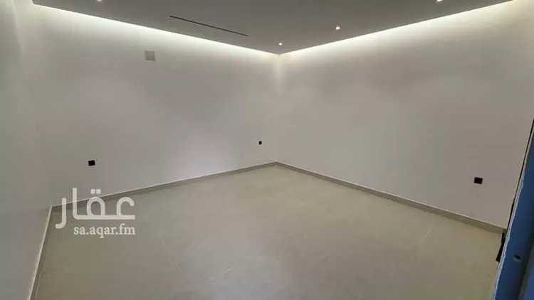 فيلا للبيع في شارع عبدالعزيز العويجان, حي الندوة, مدينة الرياض, منطقة الرياض صورة 4