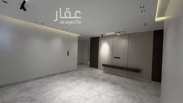 دور للبيع في شارع عبدالله محمد ال عواض, حي الغدير, مدينة أبها, منطقة عسير صورة 4