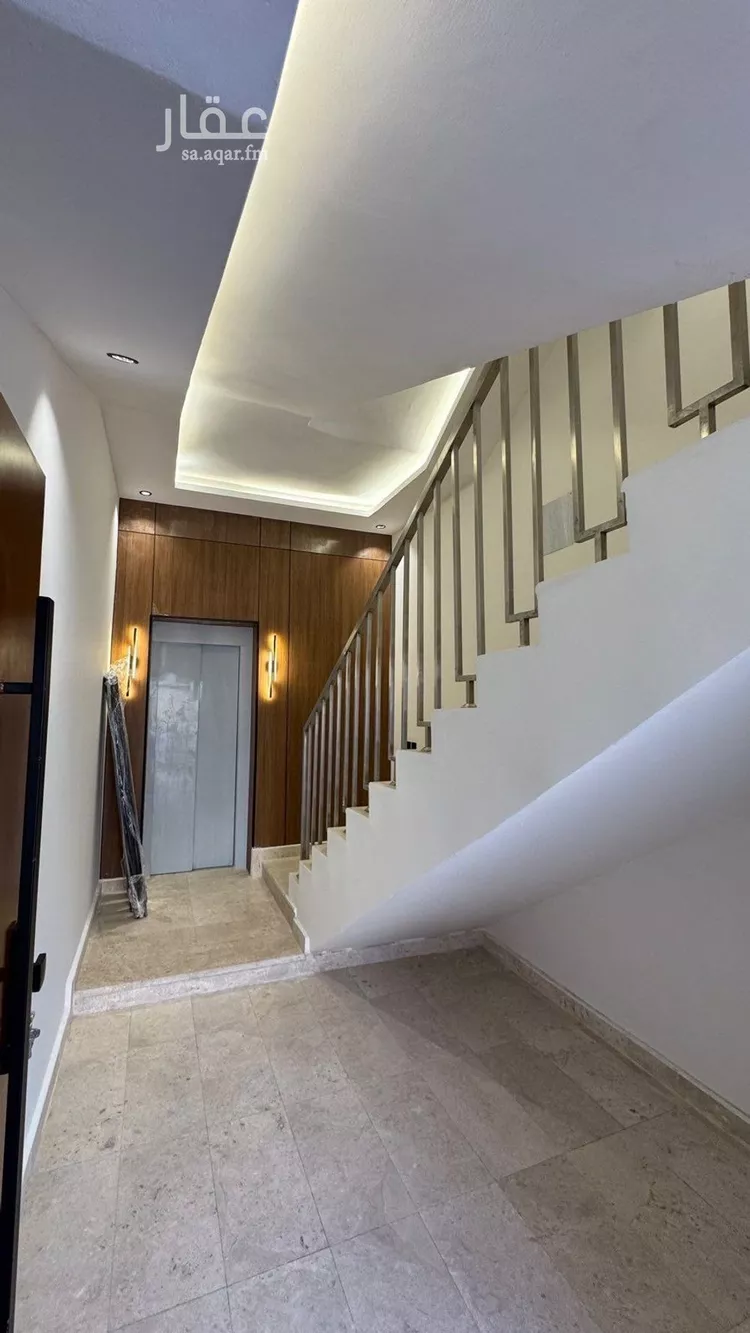 دور للبيع في شارع ثابت الكوفي, حي طويق, مدينة الرياض, منطقة الرياض صورة 2