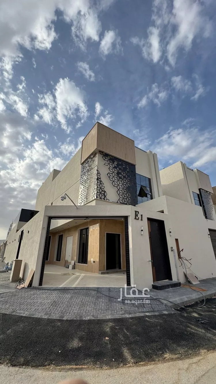 فيلا للبيع في شارع ثابت الكوفي, حي طويق, مدينة الرياض, منطقة الرياض