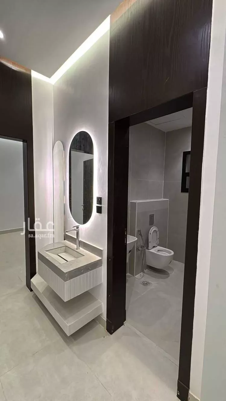 فيلا للبيع في شارع عبدالعزيز العويجان, حي الندوة, مدينة الرياض, منطقة الرياض صورة 2