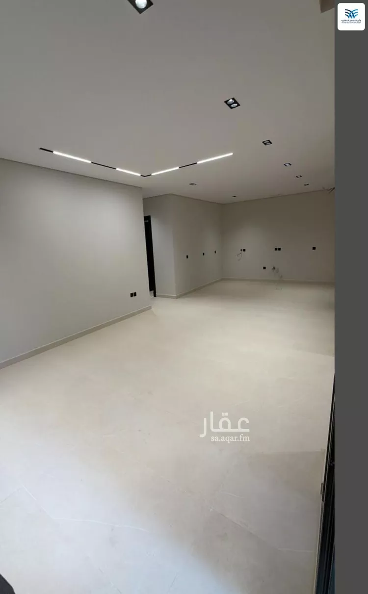 Floor for Sale in Riyadh Ash Sharq 9